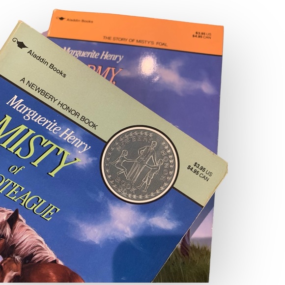 Marguerite Henry | Vintage Boxed Book Set of 3 Children’s Books | EUC - Picture 3 of 8